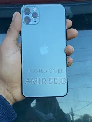 New Apple iPhone 11 Pro Max 64 GB Blue