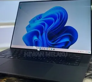 New Laptop Dell 16GB Intel Core i7 SSD 512GB