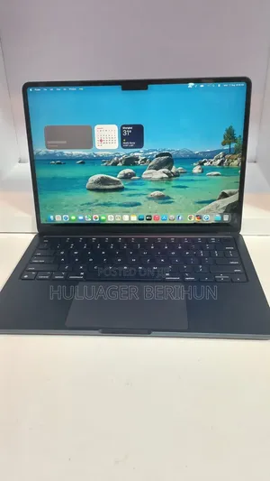 New Laptop Apple MacBook Air 2022 M2 8GB Apple M2 SSD 256GB