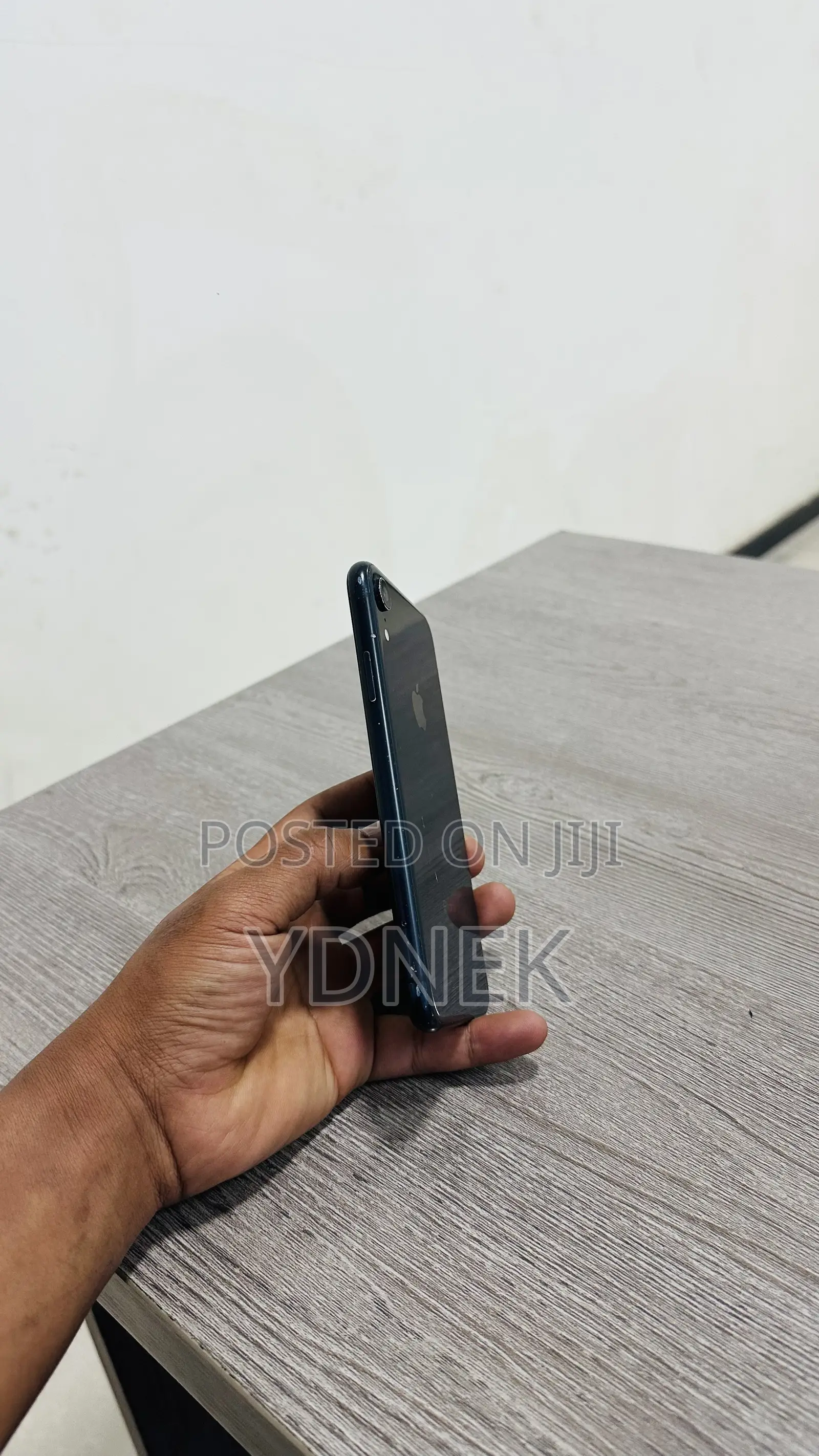 Apple iPhone XR 64 GB Black