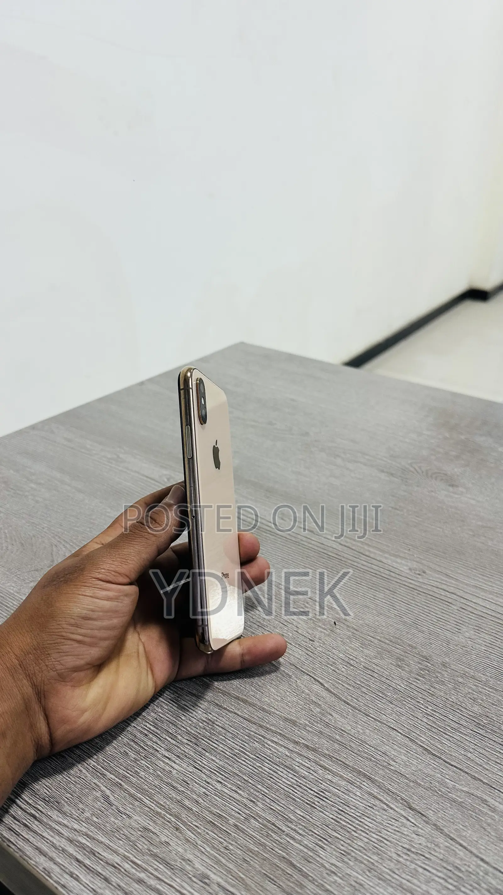 Apple iPhone XS 64 GB Gold