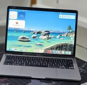 New Laptop Apple MacBook Pro 2020 M1 8GB Apple M1 Pro SSD 256GB
