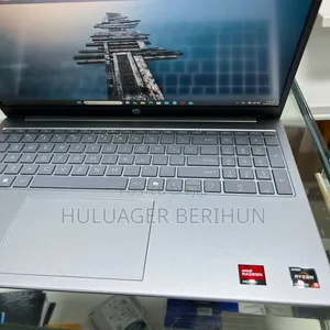 New Laptop HP Stream Notebook 8GB AMD Ryzen 5 SSD 512GB