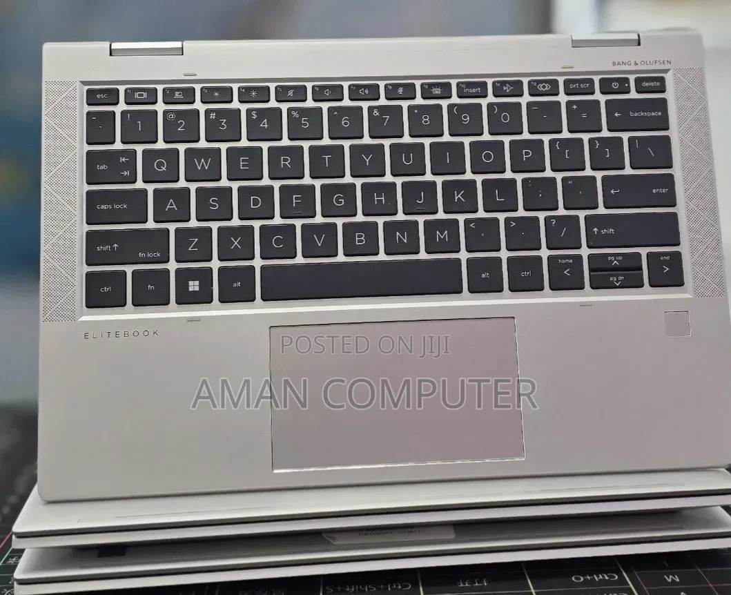 New Laptop HP EliteBook 830 G8 32GB Intel Core i7 SSD 512GB
