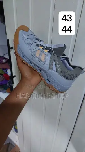 Brand Shoe