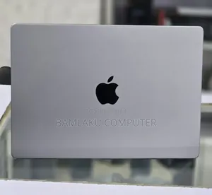 New Laptop Apple MacBook Pro 2021 M1 32GB Apple M1 Pro SSD 512GB