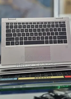 New Laptop HP EliteBook 830 G8 32GB Intel Core i7 SSD 512GB