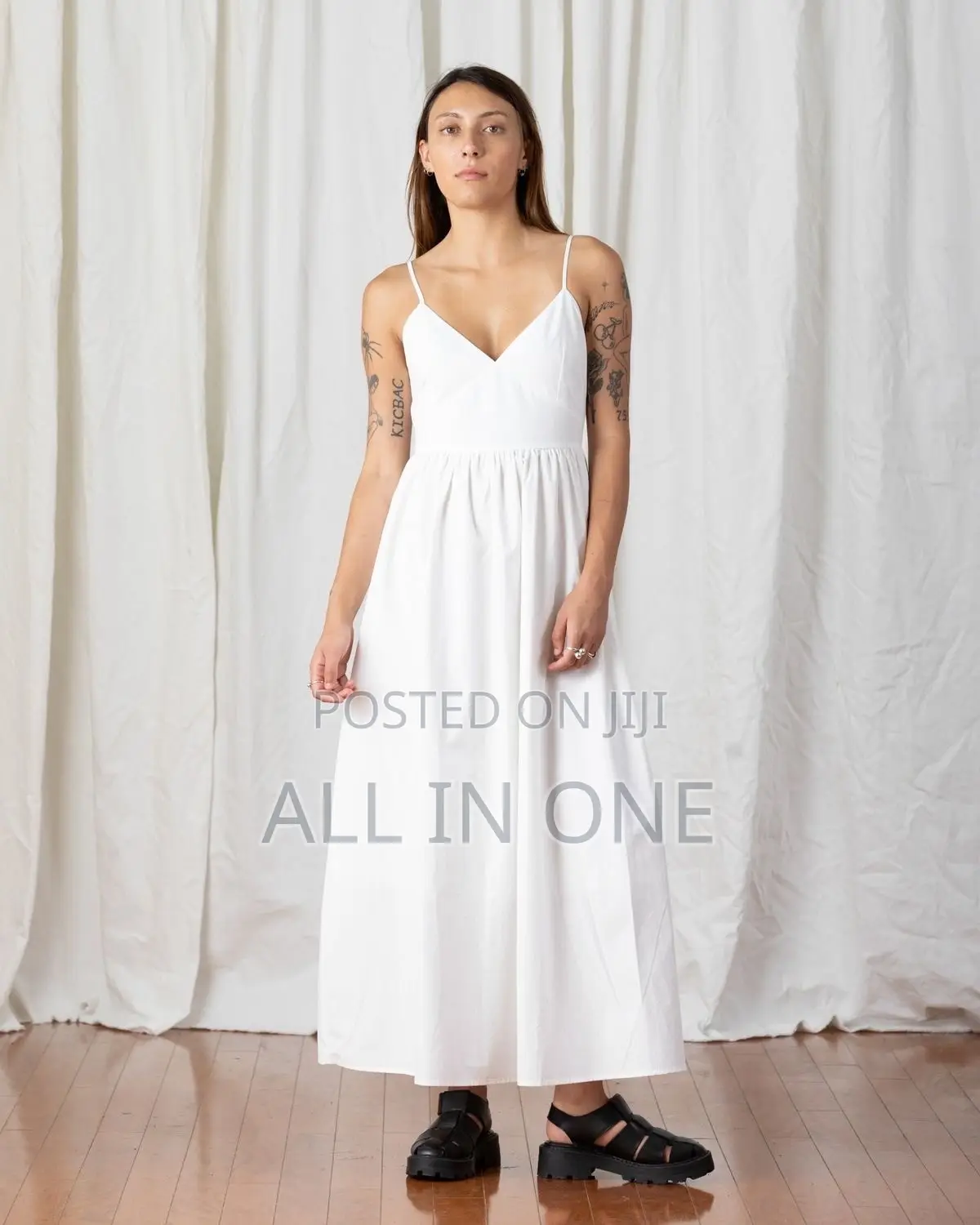 White Cotton High Quality Dress