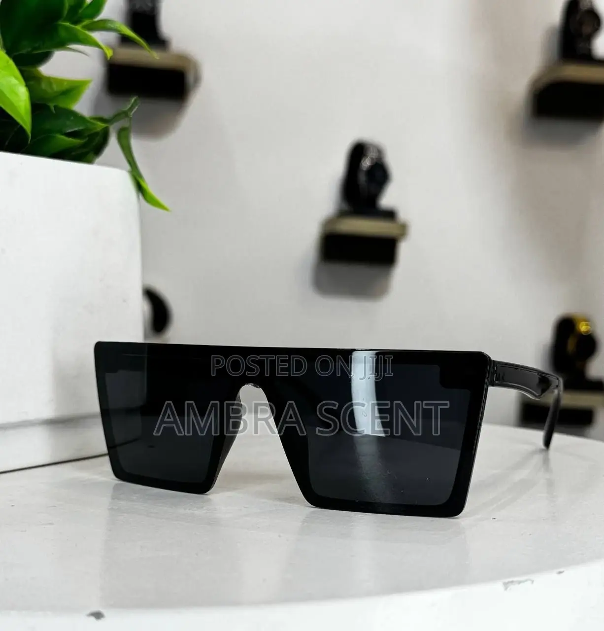 Premium Oversized Blue Navigator Sunglasses – Stylish Unisex Eyewear