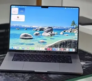 New Laptop Apple MacBook Pro 2022 M2 16GB Apple M2 SSD 512GB