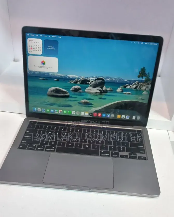 New Laptop Apple MacBook Pro 2020 8GB Apple M1 Pro SSD 256GB