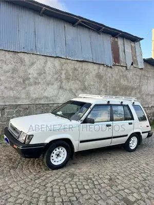 Toyota Tercel 1985 White