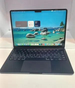 New Laptop Apple MacBook Air 2022 M2 8GB Apple M2 SSD 256GB