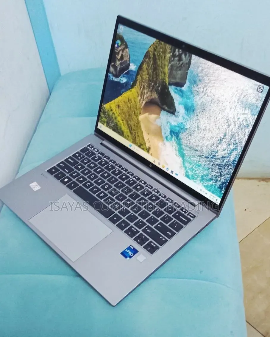 New Laptop HP ZBook 14 16GB Intel Core i7 SSD 512GB