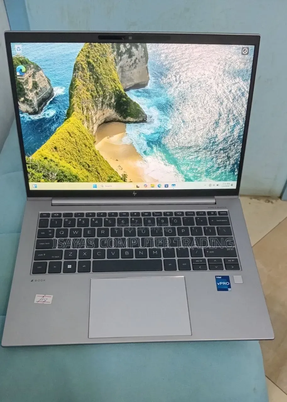 New Laptop HP ZBook 14 16GB Intel Core i7 SSD 512GB