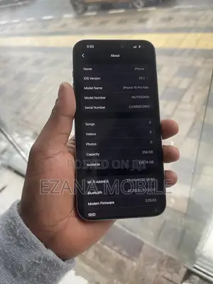 Apple iPhone 15 Pro Max 256 GB Silver