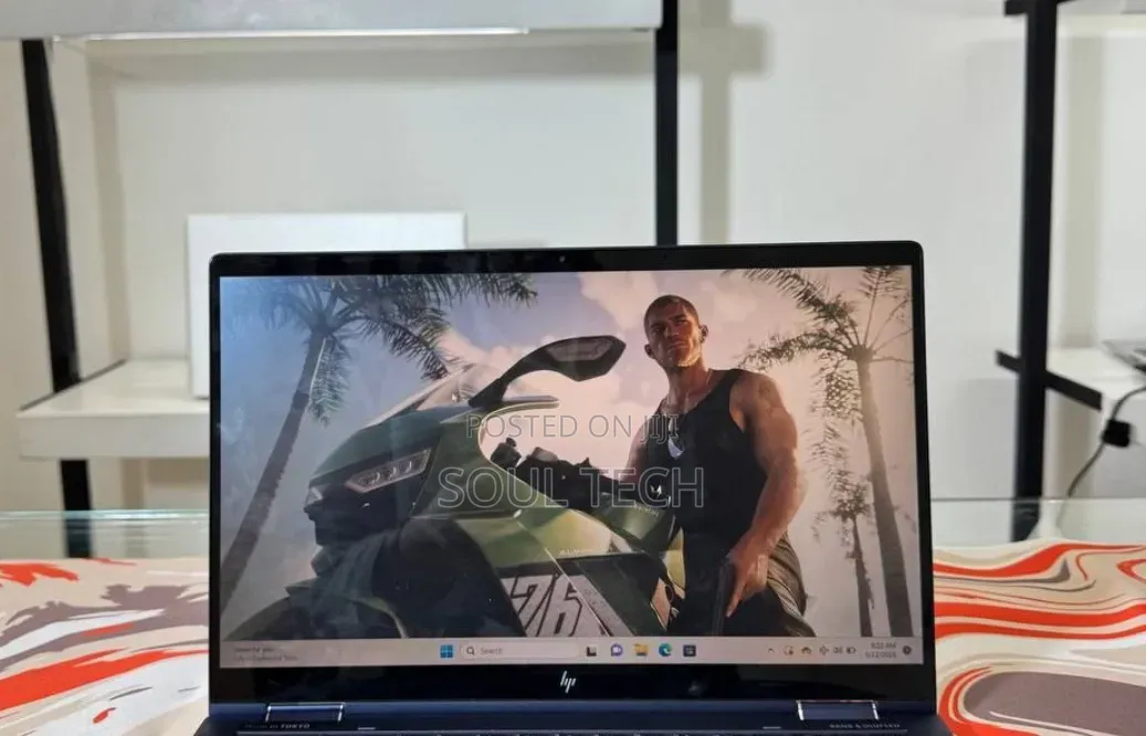 New Laptop HP Dragonfly G2 16GB Intel Core i7 SSD 512GB
