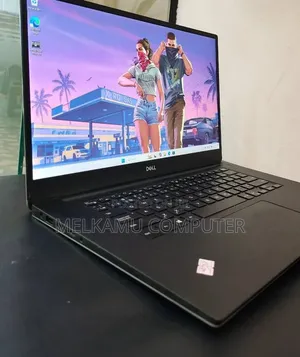 New Laptop Dell Precision 5540 16GB Intel Core i7 SSD 512GB