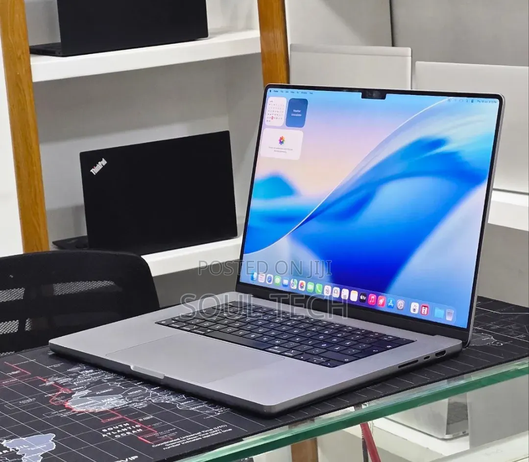 New Laptop Apple MacBook Pro 2021 M1 Max 64GB Apple M1 Max SSD 1T