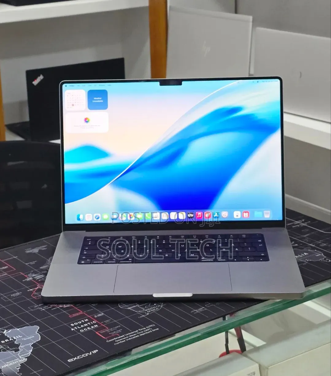New Laptop Apple MacBook Pro 2021 M1 Max 64GB Apple M1 Max SSD 1T