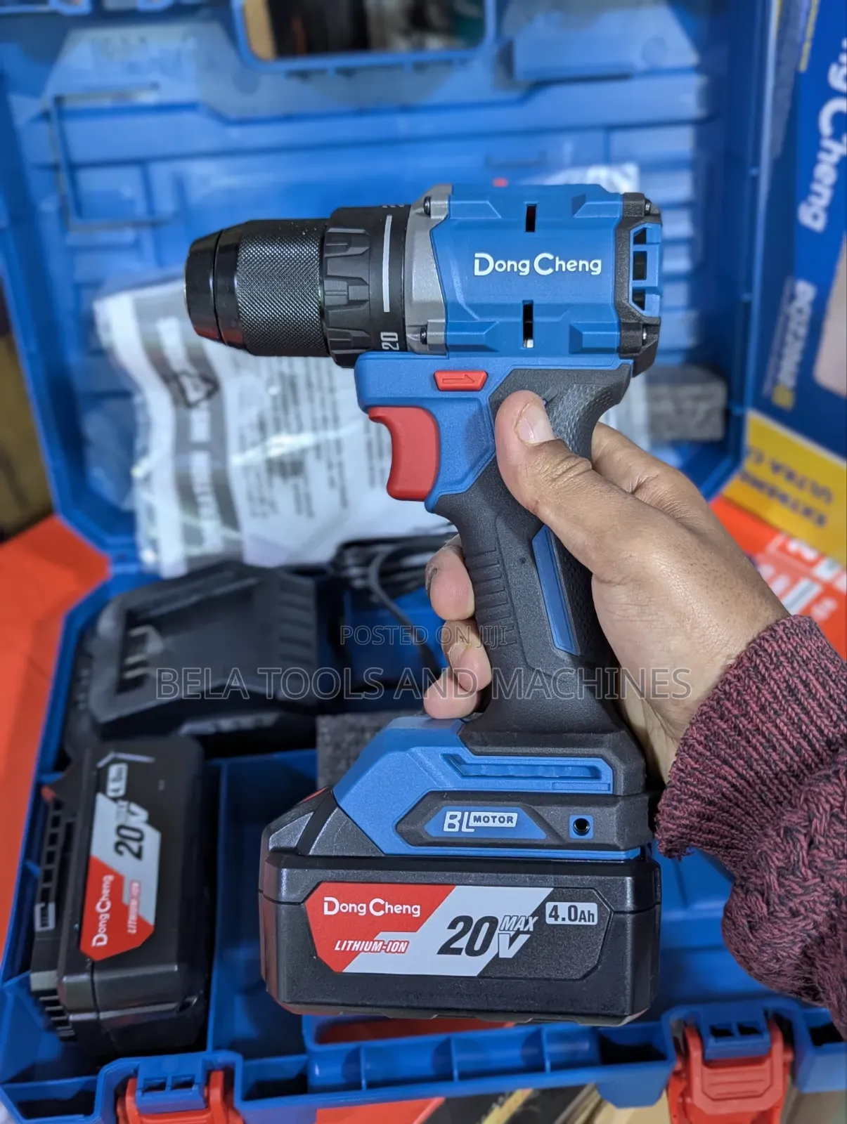 Dong Cheng Chargeable Drill 20v 4Am Brushless Motor