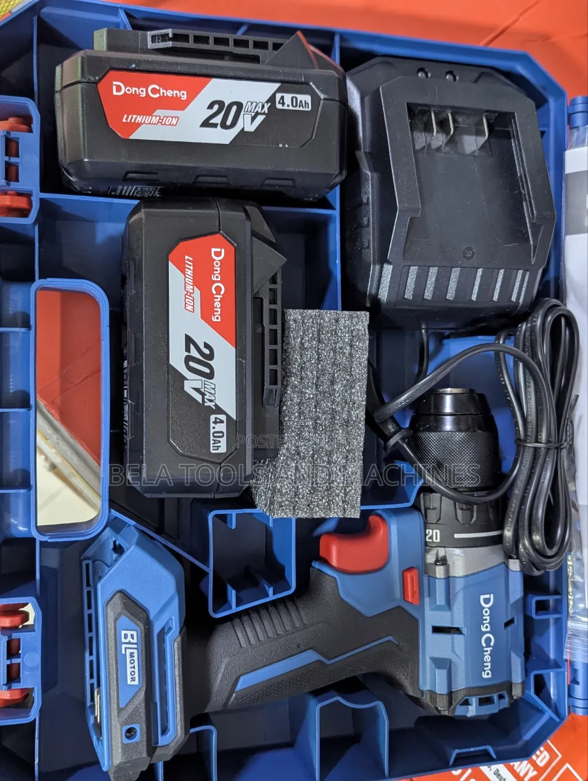 Dong Cheng Chargeable Drill 20v 4Am Brushless Motor