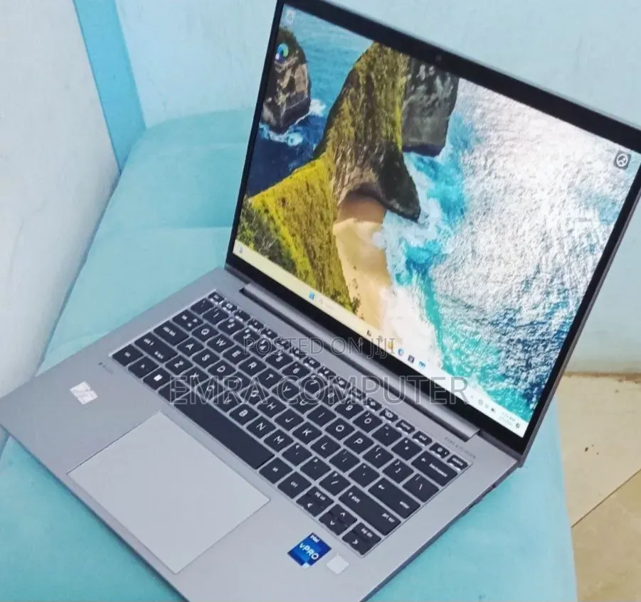 New Laptop HP 16GB Intel Core i7 SSD 512GB