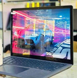 New Laptop Microsoft Surface 8GB Intel Core i5 SSD 256GB