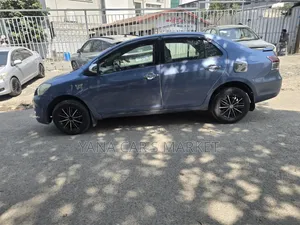 Toyota Yaris 2007 Gray