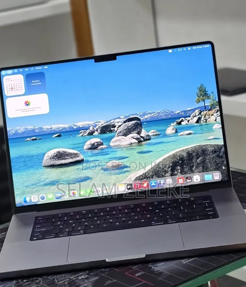New Laptop Apple MacBook Pro 2023 M2 Pro 16GB SSD 512GB