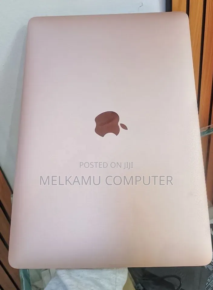 New Laptop Apple MacBook Air 2020 8GB Intel Core i5 SSD 256GB