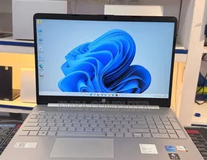 New Laptop HP 16GB Intel Core i5 SSD 512GB