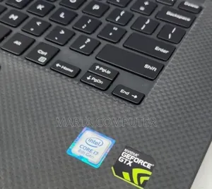 New Laptop Dell XPS 15 16GB Intel Core i7 SSD 512GB