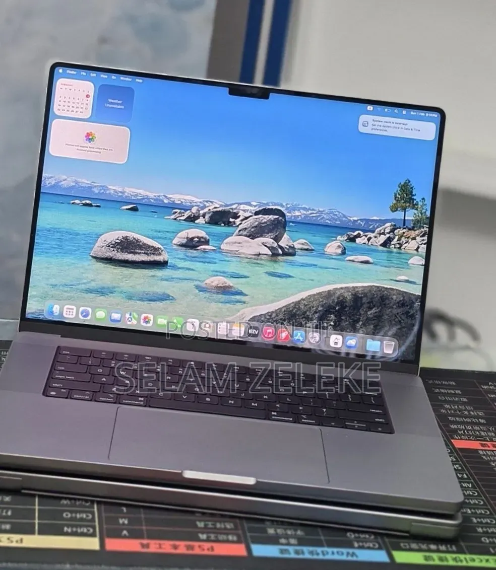 New Laptop Apple MacBook Pro 2021 M1 Max 32GB Apple M1 Max SSD 1T