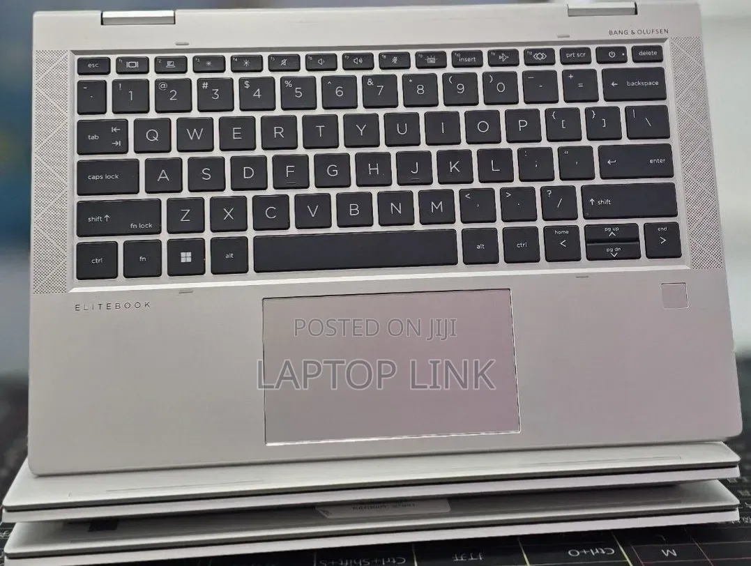 New Laptop HP EliteBook 830 G8 32GB Intel Core i7 SSD 512GB