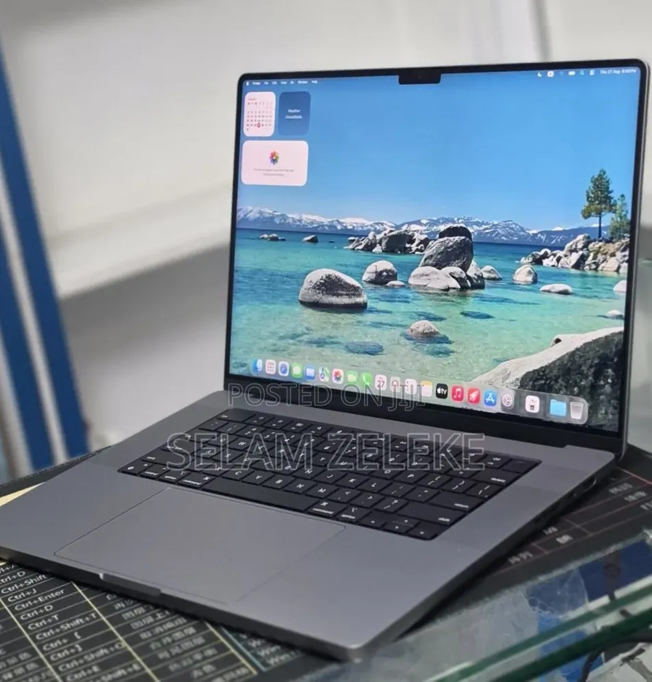 New Laptop Apple MacBook Pro 2021 M1 Max 64GB Apple M1 Max SSD 1T