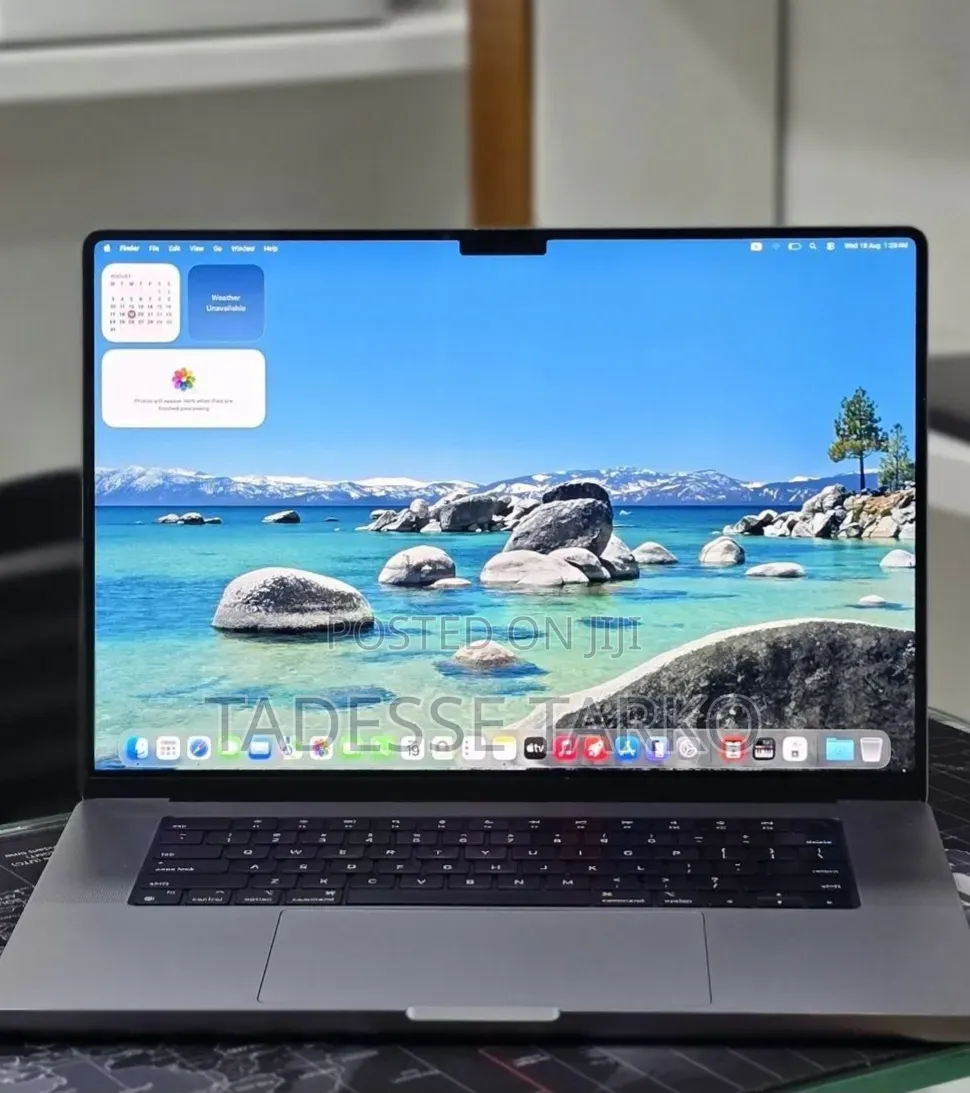 New Laptop Apple MacBook Pro 2023 M2 16GB Apple M2 SSD 512GB