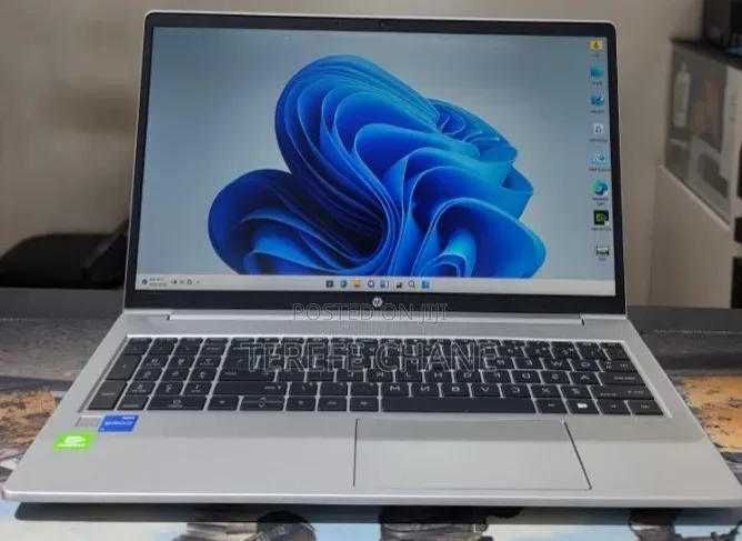 New Laptop HP ProBook 450 G8 16GB Intel Core i7 SSD 512GB