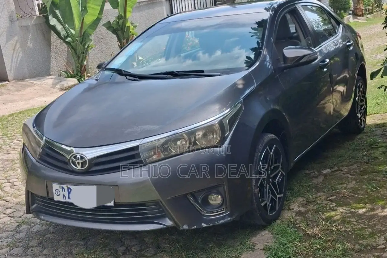 Toyota Corolla 2013 Black