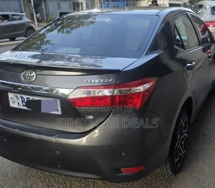 Toyota Corolla 2013 Black