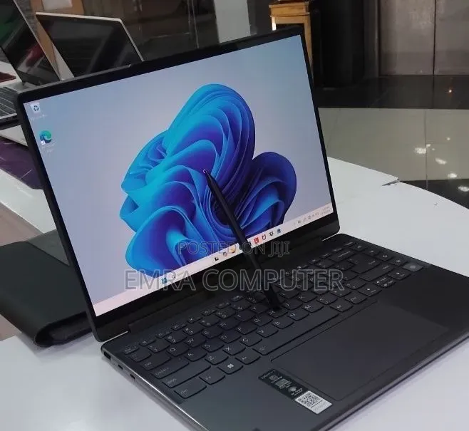 New Laptop Lenovo 16GB Intel Core i7 SSD 1T