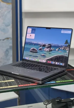 New Laptop Apple MacBook Pro 2021 M1 Max 32GB Apple M1 Max SSD 1T