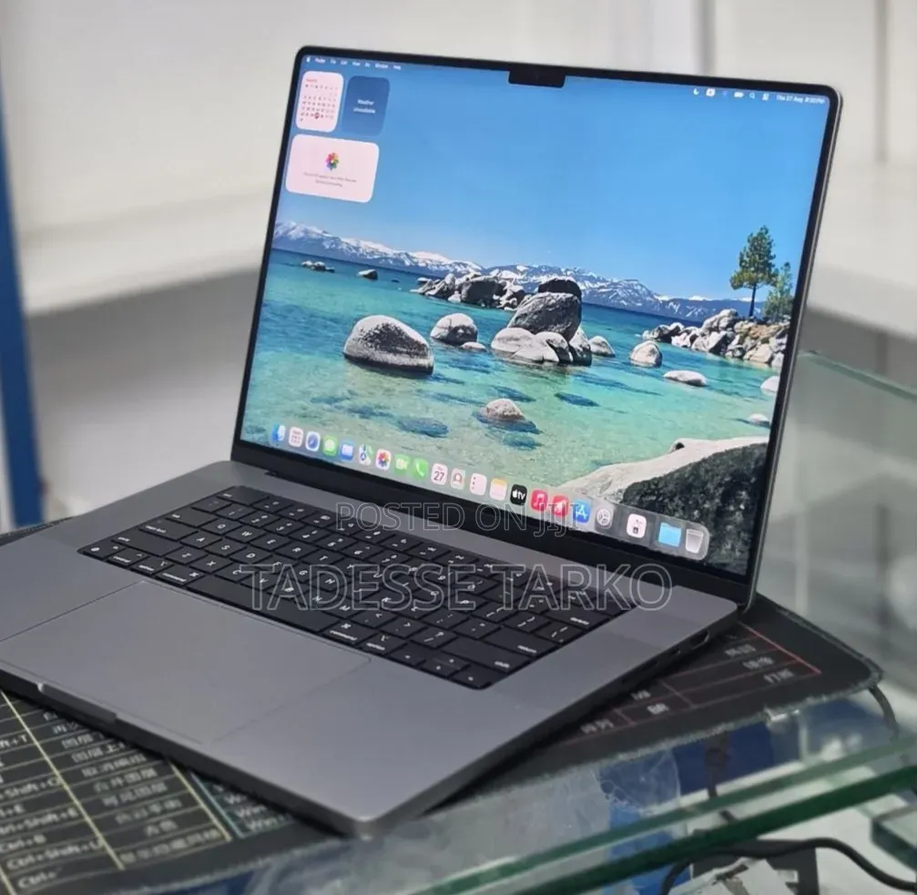 New Laptop Apple MacBook Pro 2021 M1 Max 64GB Apple M1 Max SSD 1T