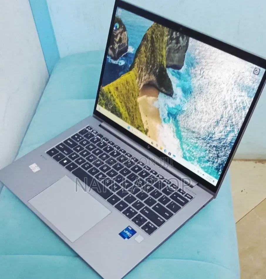 New Laptop HP ZBook 14 16GB Intel Core i7 SSD 512GB
