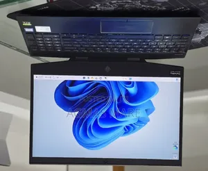 New Laptop HP Omen 17 16GB Intel Core i7 SSD 512GB