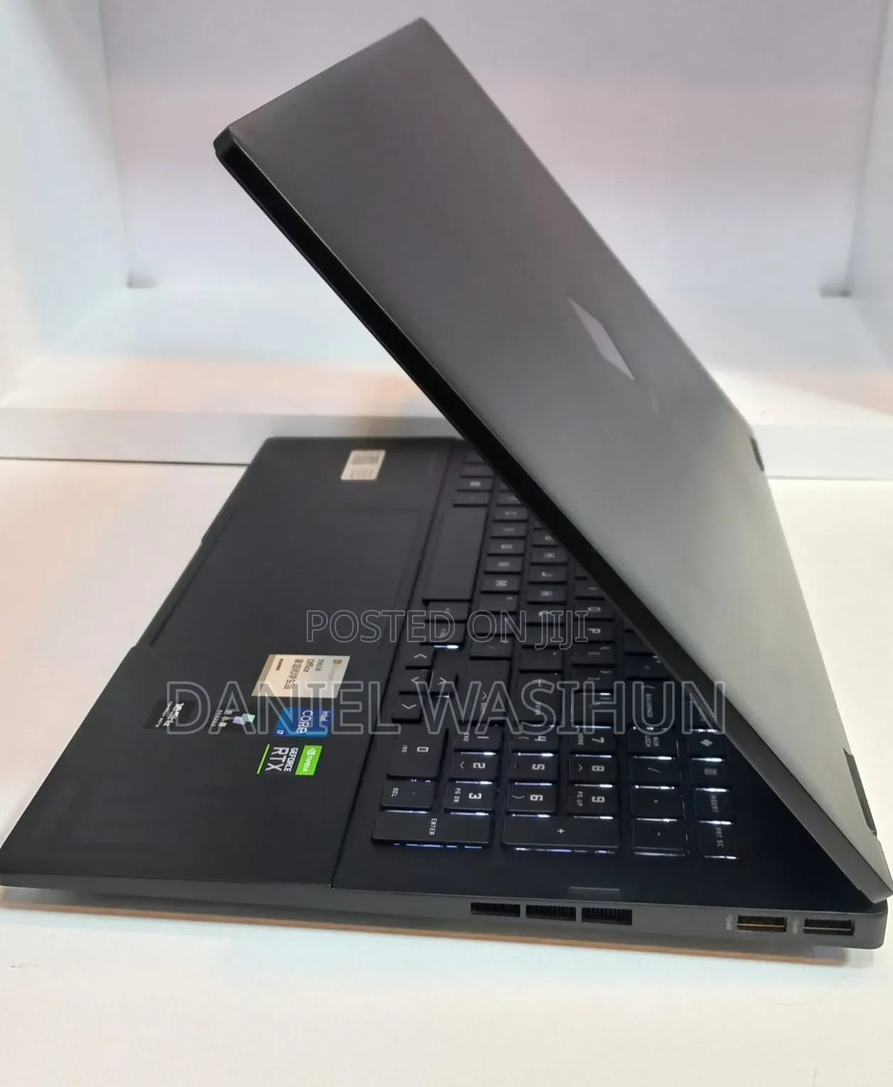 New Laptop HP Omen 16 16GB Intel Core i7 SSD 512GB