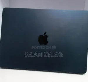 New Laptop Apple MacBook Air 2022 M2 8GB Apple M2 SSD 256GB