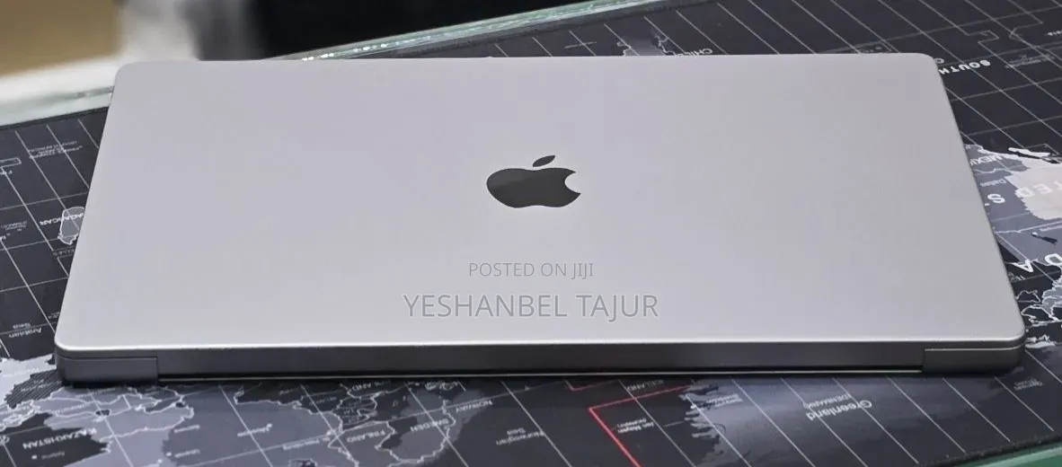 New Laptop Apple MacBook Pro 2023 M2 16GB Apple M2 SSD 512GB