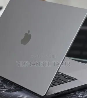 New Laptop Apple MacBook Pro 2023 M2 16GB Apple M2 SSD 512GB