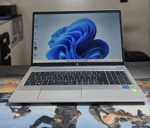 New Laptop HP ProBook 440 G9 16GB Intel Core i7 SSD 512GB